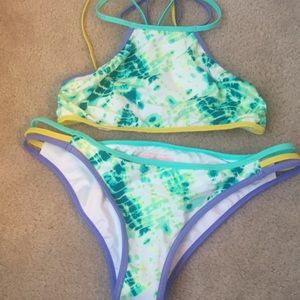 Victoria’s Secret bathing suit in mint condition